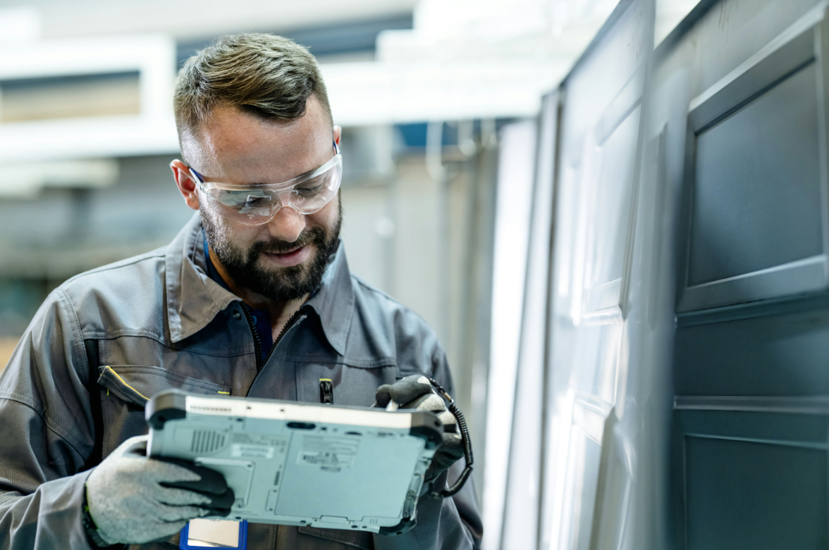 4 ways tech and AI are transforming the medtech innovation product lifecycle